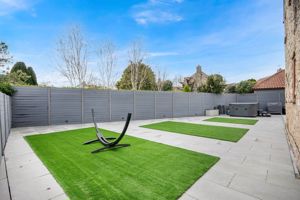 Photo 20- click for photo gallery